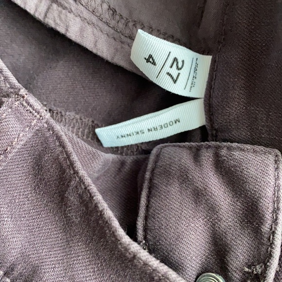 Loft Modern Skinny Raw Hem Jeans Plum 27/4 - Picture 6 of 8
